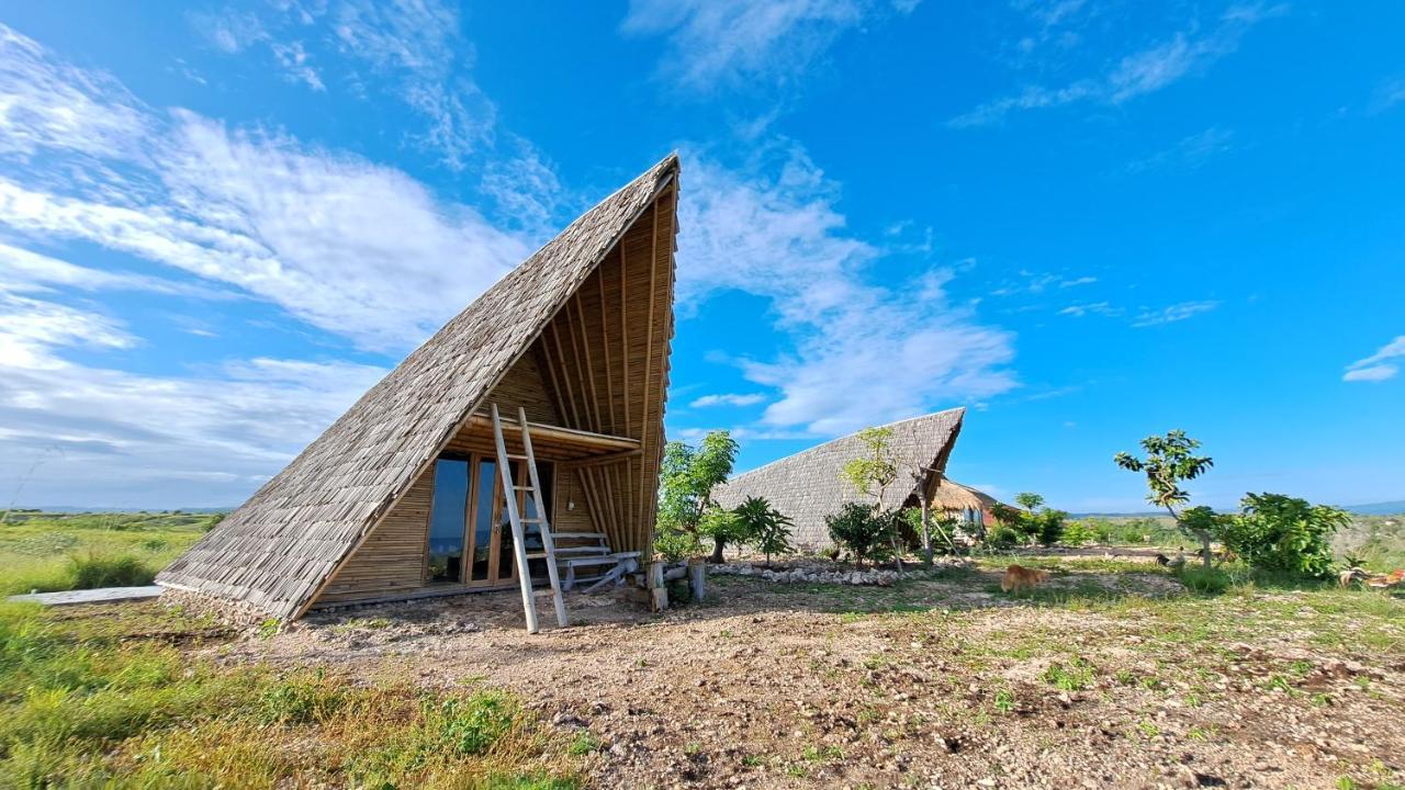 Готель Hars Garden Sumba Вайнгапу Екстер'єр фото