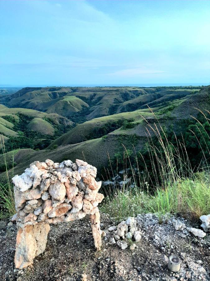 Готель Hars Garden Sumba Вайнгапу Екстер'єр фото